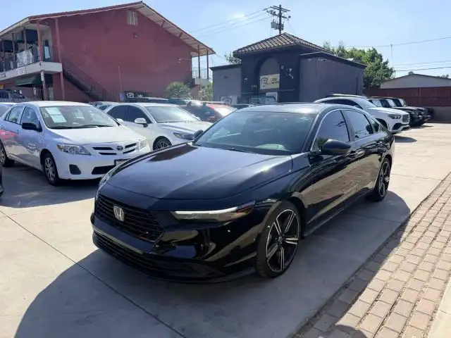 2023 Honda Accord Hybrid Sport's photo