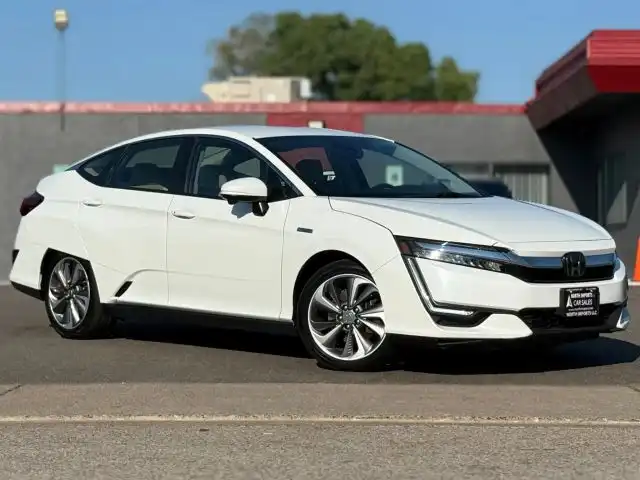 2018 Honda Clarity Plug-In Hybrid's photo