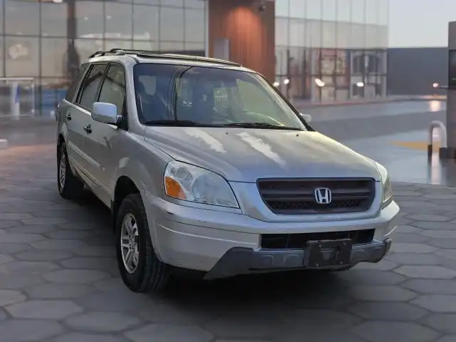 2004 Honda Pilot EX Leather's photo