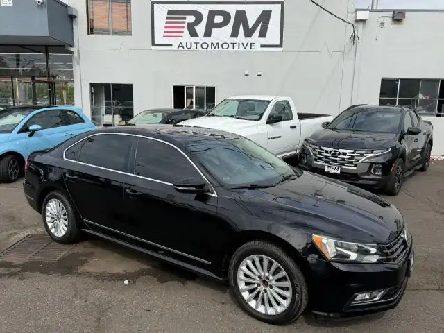 2016 Volkswagen Passat 1.8T SE with Technology Auto PZEV's photo