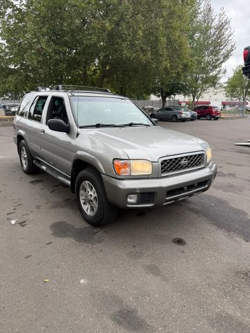 2001 Nissan Pathfinder SE 4WD 4AT's photo