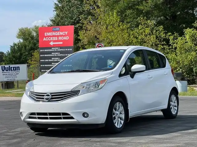 2015 Nissan Versa Note 1.6 SV CVT's photo