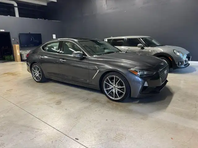 2019 Genesis G70 2.0T Advanced's photo