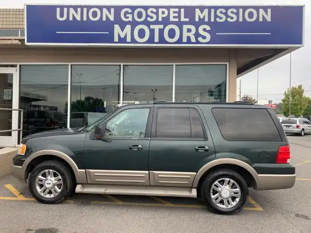 2003 Ford Expedition Eddie Bauer 4WD's photo
