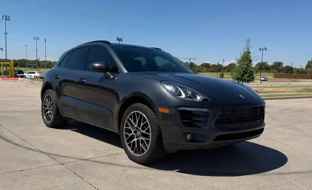 2018 Porsche Macan S's photo
