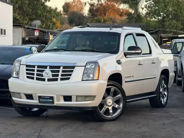 2008 Cadillac Escalade EXT AWD's photo