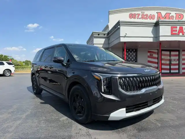 2026 Kia Sedona LXS's photo