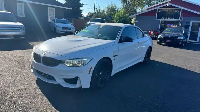 2015 BMW M4 Base's photo
