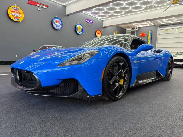 2022 Maserati MC20 Base's photo