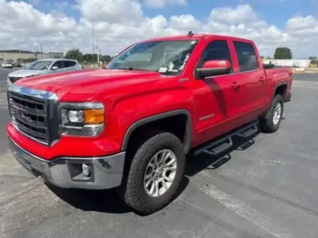 2014 GMC Sierra SLE 2WD Crew Cab SWB's photo