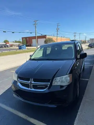 2013 Dodge Grand Caravan SXT's photo