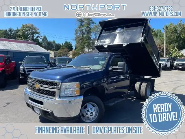 2011 Chevrolet Silverado HD Work Truck 4WD Regular Cab SWB's photo