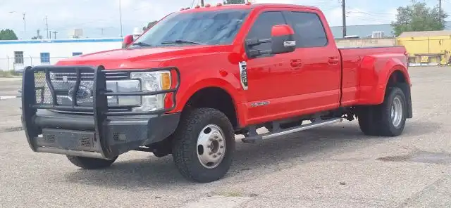 2017 Ford F-350 Lariat 4WD Crew Cab DRW 8' Box's photo
