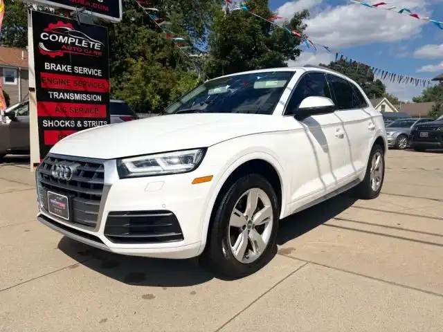 2019 Audi Q5 2.0T Premium Plus quattro S tronic's photo
