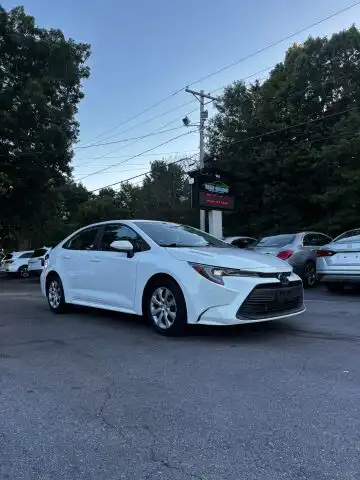 2023 Toyota Corolla LE CVT's photo
