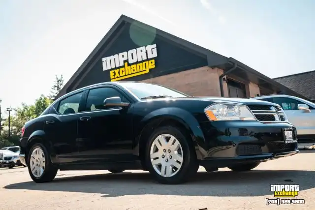 2014 Dodge Avenger SE's photo