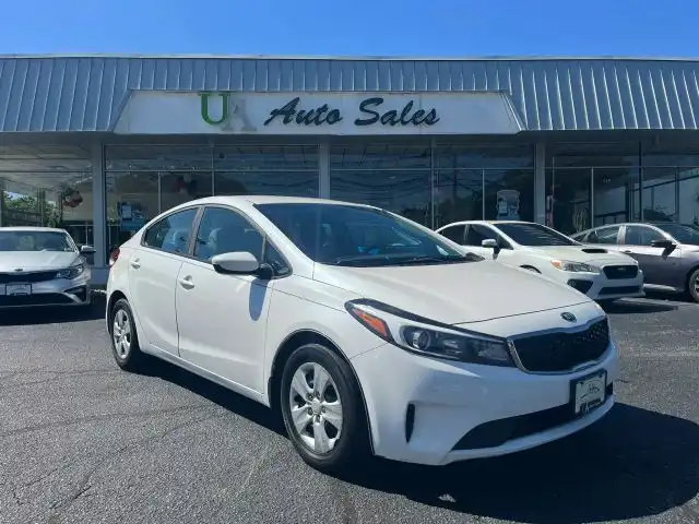 2017 Kia Forte LX Auto's photo