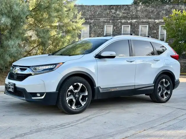 2019 Honda CR-V Touring 2WD's photo