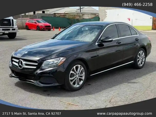 2015 Mercedes-Benz C-Class C300's photo