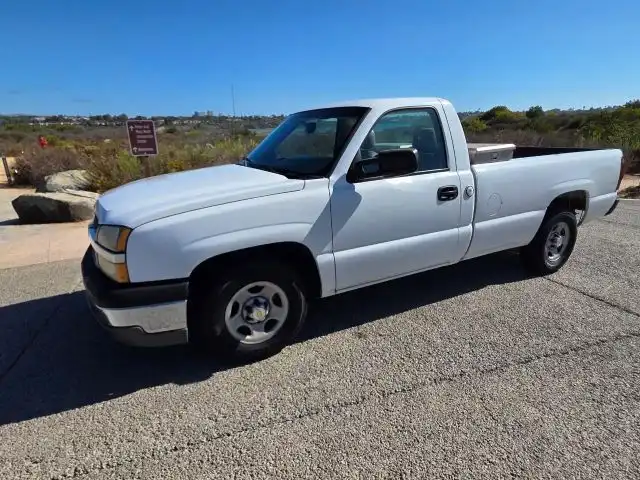 2004 Chevrolet Silverado 1500 Work Truck Regular Cab SWB's photo