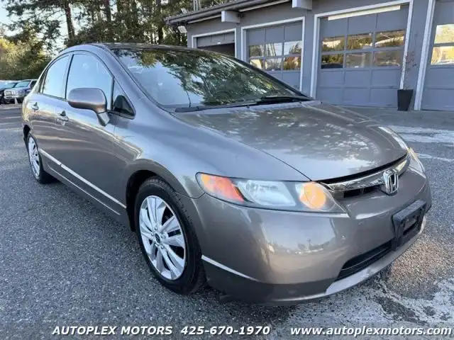 2006 Honda Civic LX 5AT's photo
