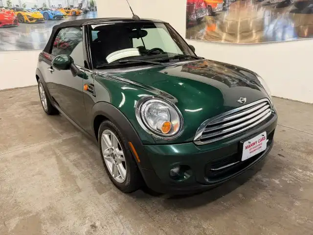 2014 MINI Cooper Base's photo