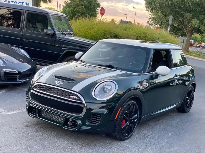 2017 MINI Cooper John Cooper Works Hardtop photo 1