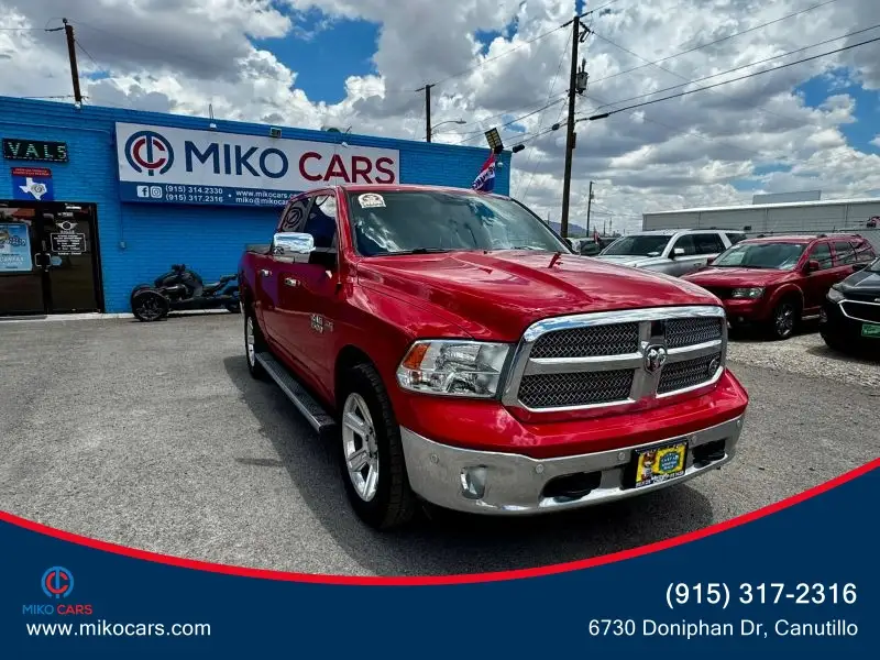 2018 RAM 1500 Lone Star Silver Crew Cab 5'7 photo 1