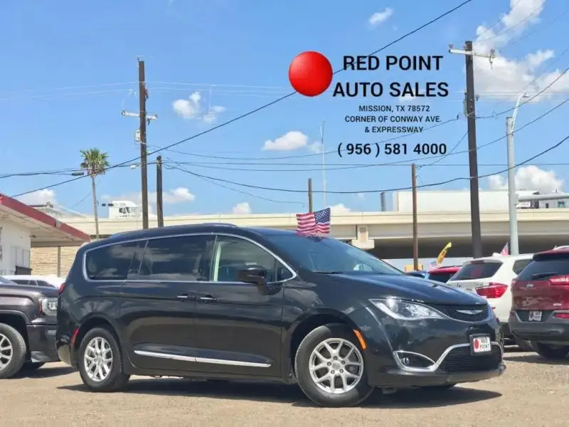 2020 Chrysler Pacifica Touring L photo 1
