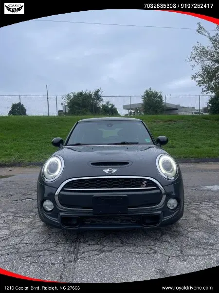 2014 MINI Cooper S photo 1