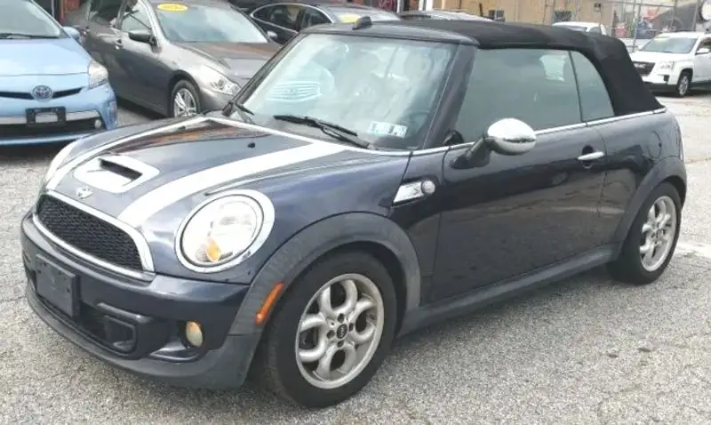 2012 MINI Cooper S photo 1