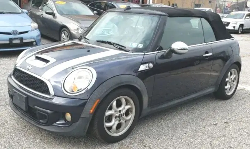 2012 MINI Cooper S photo 1