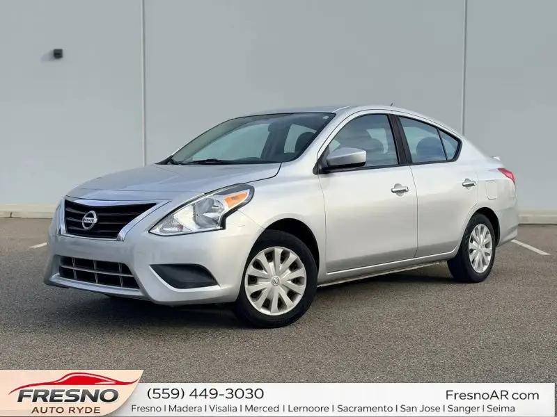 2018 Nissan Versa 1.6 SV CVT photo 1