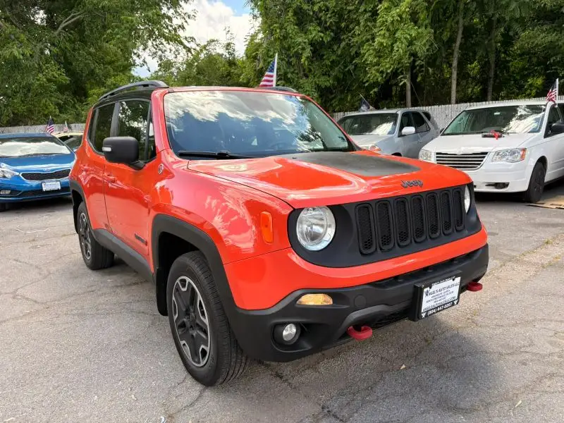 2015 Jeep Renegade Trailhawk 4x4 photo 1