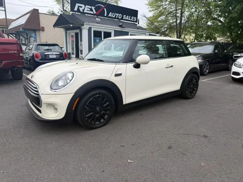 2018 MINI Cooper undefined photo 1