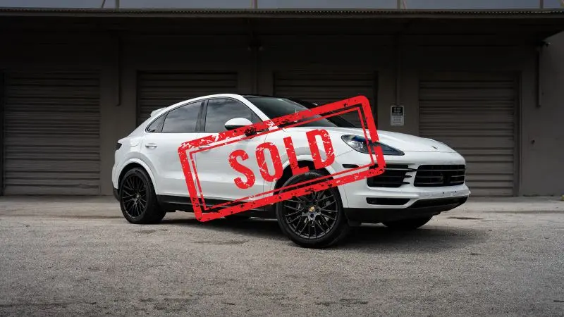 2020 Porsche Cayenne Base photo 1