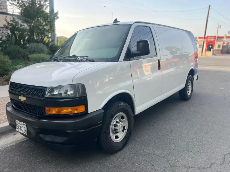2019 Chevrolet Express 2500 Work Van HD photo 1