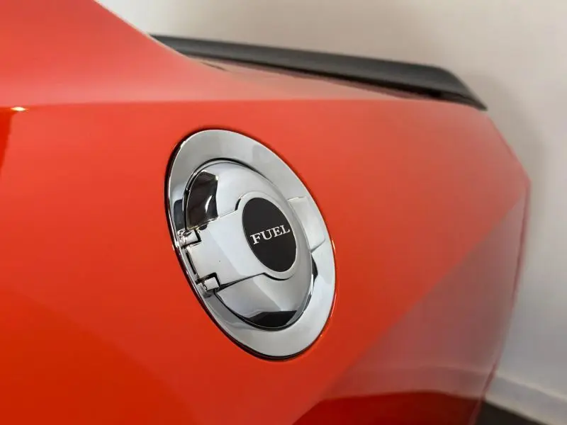 2008 Dodge Challenger SRT8 photo 1