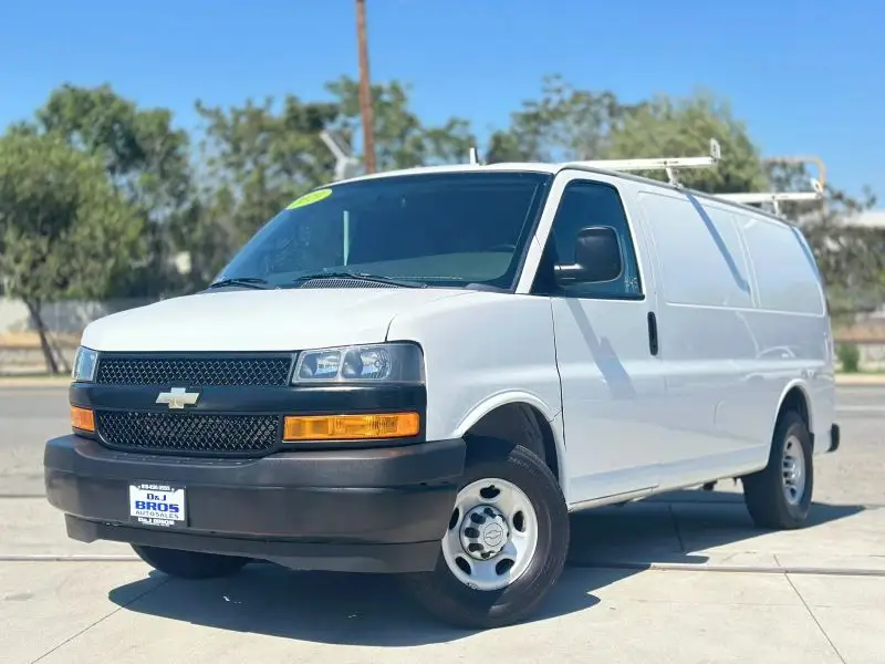 2019 Chevrolet Express 2500 Work Van HD photo 1