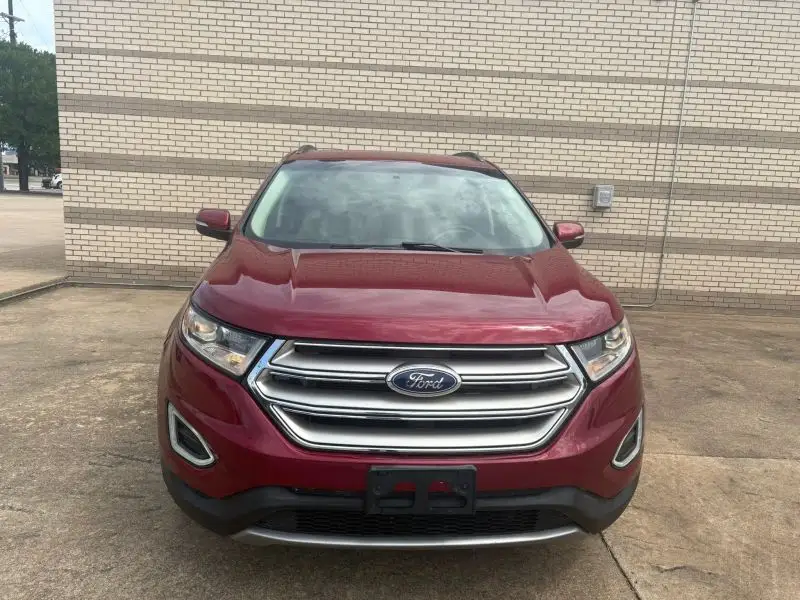 2017 Ford Edge SEL photo 1