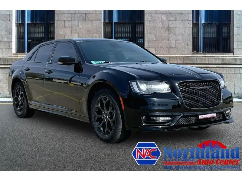 2021 Chrysler 300 S AWD photo 1