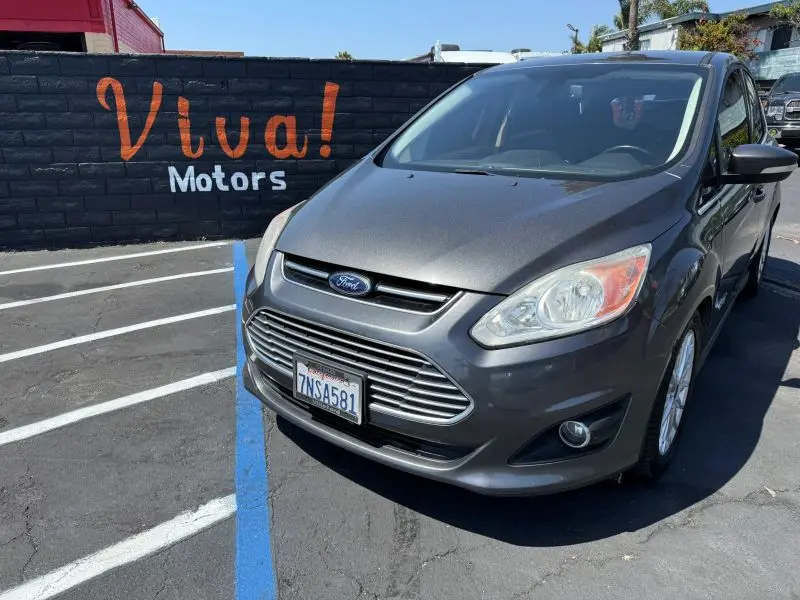 2016 Ford C-Max Energi SEL photo 1