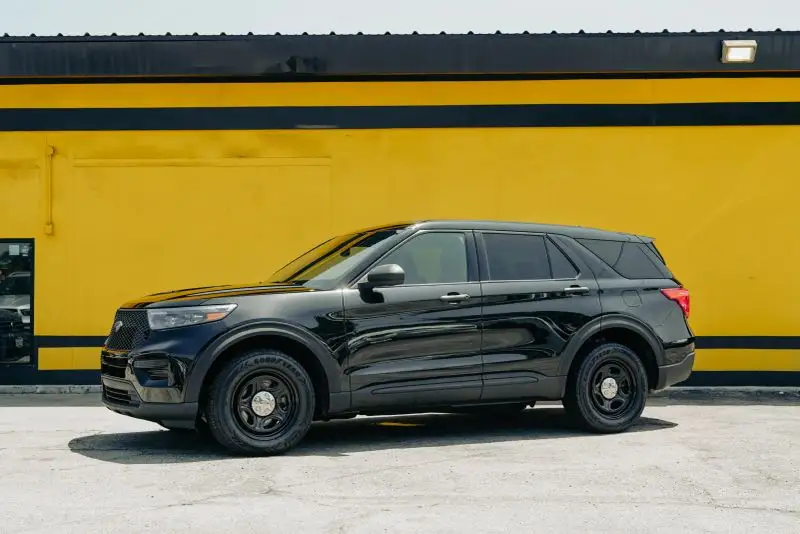 2021 Ford Explorer Utility Police Interceptor 4x4 photo 1