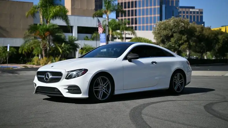 2018 Mercedes-Benz E-Class E400 Coupe photo 1