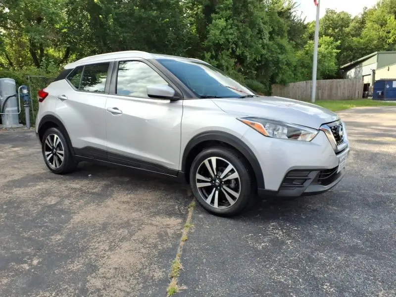 2019 Nissan Kicks 1.6 SV photo 1