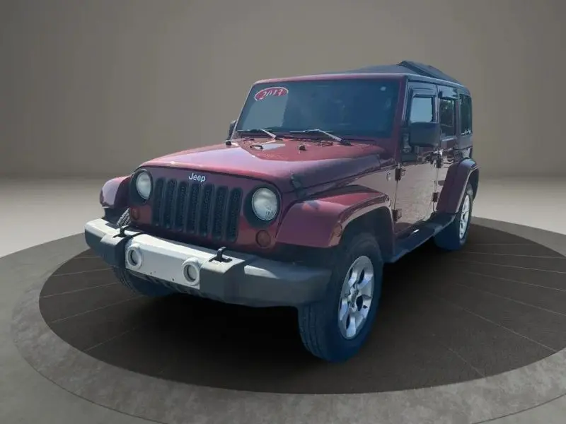2013 Jeep Wrangler Sahara photo 1