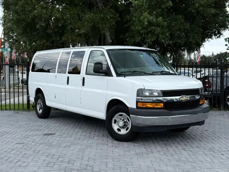 2019 Chevrolet Express LT 3500 Extended photo 1