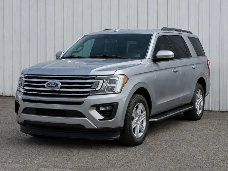 2020 Ford Expedition XLT photo 1