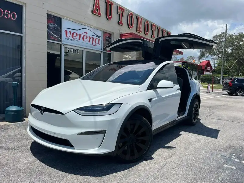 2023 Tesla Model X Long Range photo 1