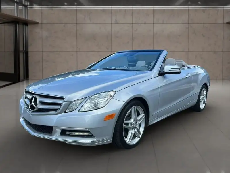 2013 Mercedes-Benz E-Class E350 photo 1